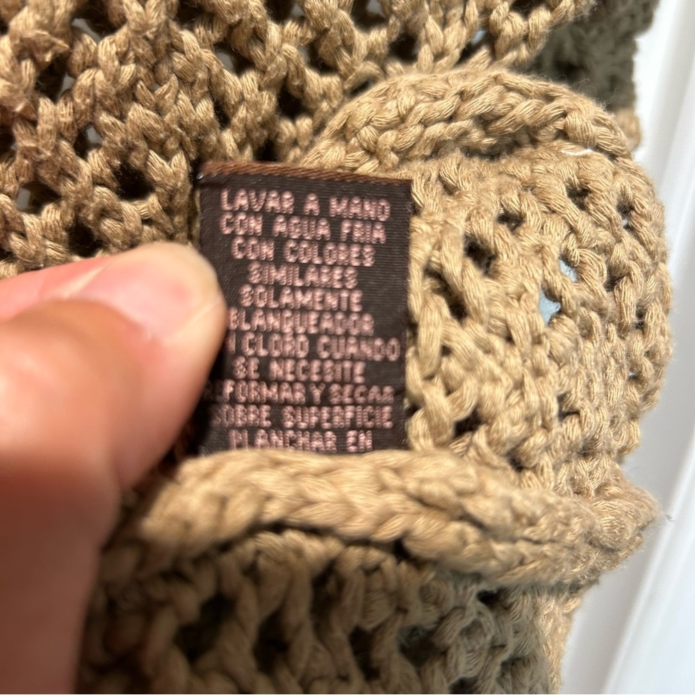 Vintage-Inspired Bandolino Crochet Knit Sleeveless Top | Size L - Picture 5 of 5